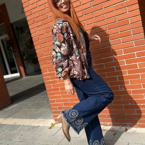 Vaquero marino bordado